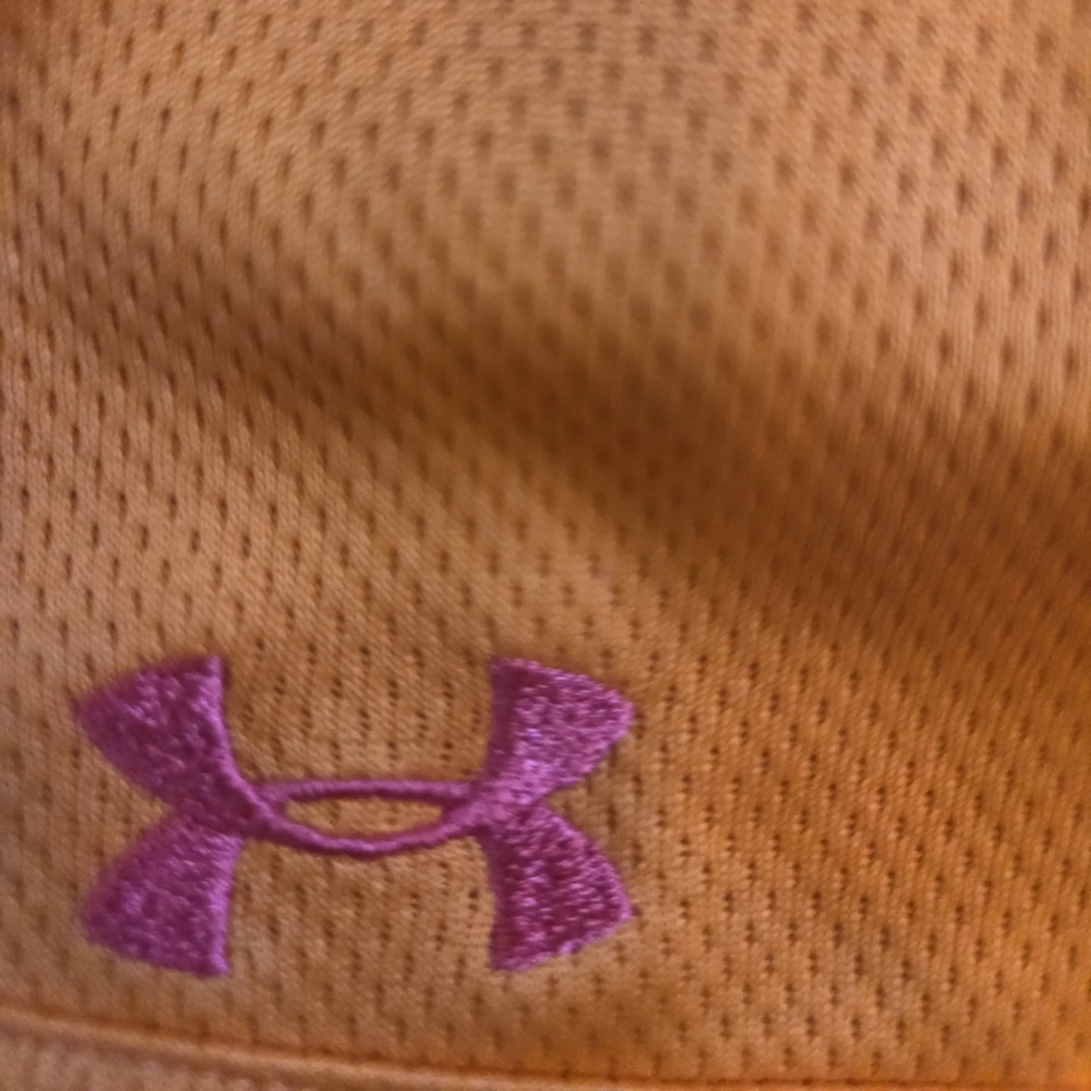 Under Armour heat Gear Women's Vibrant Orange Athletic Shorts - Picture 3 of 5